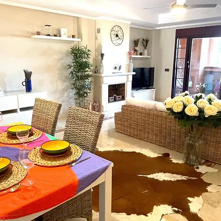 Apartment Picasso In El Soto De La Mairena Ojen